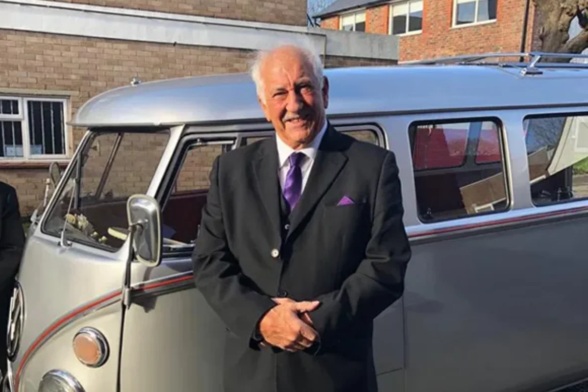 alternative-funerals-vw-hearse old men