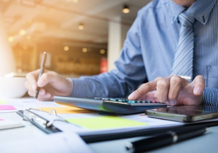 Financial Advice person